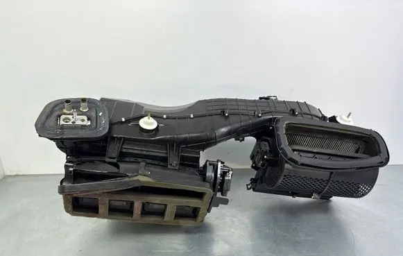 Interior heater climate box assembly