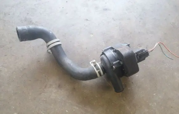 Mercedes-Benz ML W164 Electric auxiliary coolant/water pump A2118350028