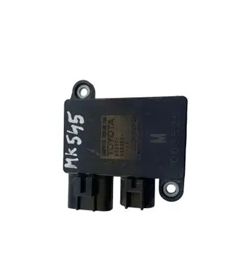 Toyota Yaris XP210 Fan control module 89257K0020