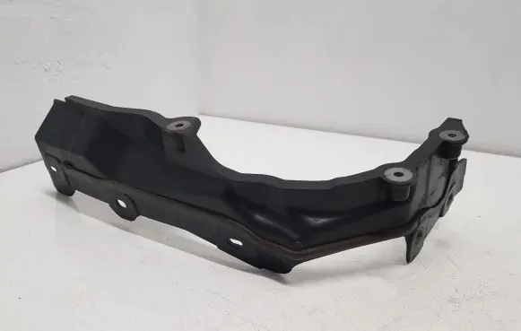 BMW 1 F20 F21 Other engine bay part 51757331242 15677210
