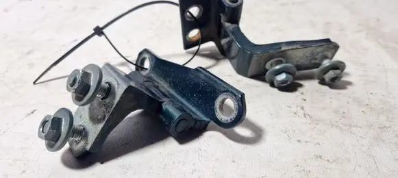 Lexus GS 300 400 430 Rear door upper hinge 