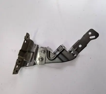 Opel Insignia B Fender mounting bracket 39066543