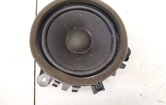 Volvo V40 Front door speaker 30657445