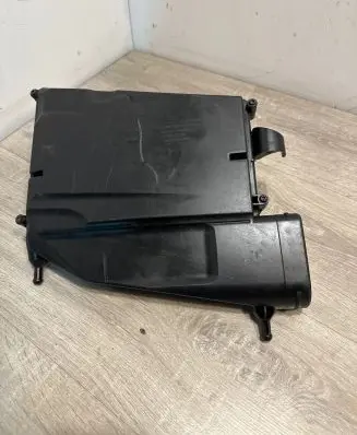 Mercedes-Benz S W221 Air filter box A6420902001 4602185904