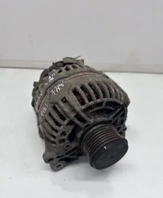 Volkswagen Golf Plus Generator/alternator 06F903023