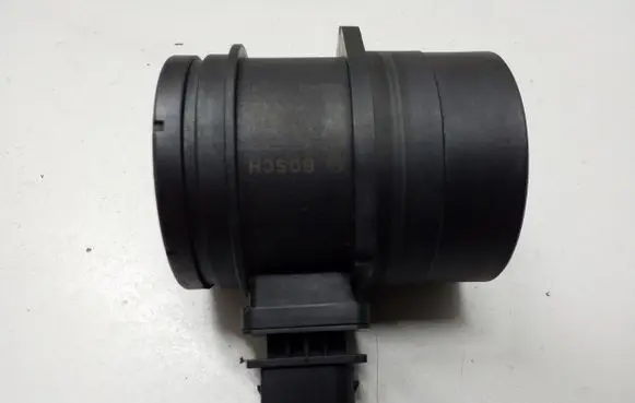 BMW 1 E81 E87 Mass air flow meter 7788743 0281002567