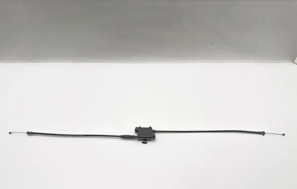 Audi Q5 SQ5 Engine bonnet/hood lock release cable 80A823531B