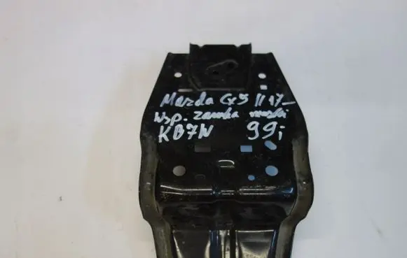 Mazda CX-5 II Fender mounting bracket