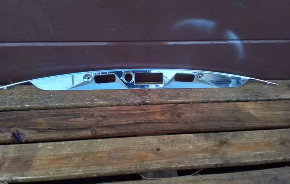 Mercedes-Benz CLS C219 Trunk door license plate light bar A2197580002