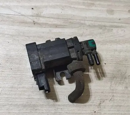 Peugeot Rifter Turbo solenoid valve 9812404180 23672143 267181958
