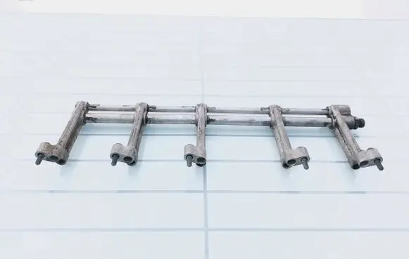 Volkswagen Phaeton Fuel main line pipe 07Z133317A