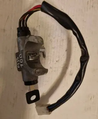 Mercedes-Benz 100 W631 Ignition lock