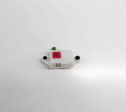 Tesla Model 3 Aerial antenna amplifier 109330600E