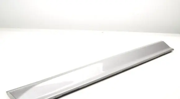 Volvo XC60 Front door trim (molding) 31440302