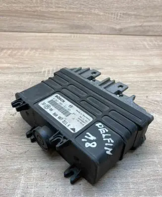 Volkswagen Golf III Engine control unit/module ECU 8A0907311K 0261203182
