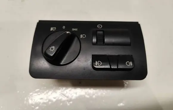 BMW X5 E53 Light switch 6909775 100521 037045061