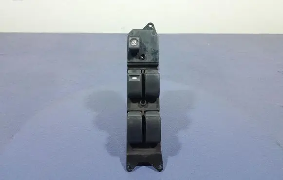 Mitsubishi Outlander Electric window control switch MR502231