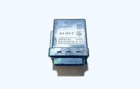 BMW 5 E39 Glow plug pre-heat relay 2246919 72rb510
