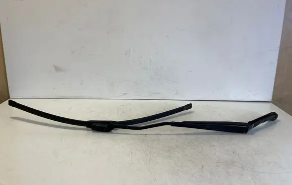 Tesla Model S Front wiper blade arm
