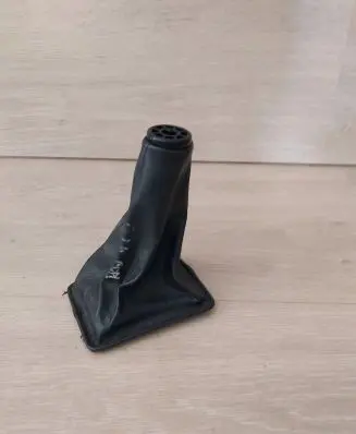 Toyota RAV 4 (XA30) Handbrake lever cover (leather/fabric) RAV4IIIMIESZEK