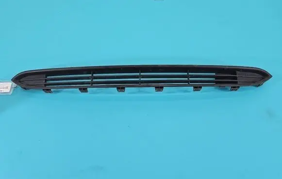 Front bumper lower grill