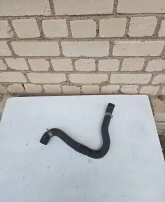 Toyota RAV 4 (XA40) Engine coolant pipe/hose 
