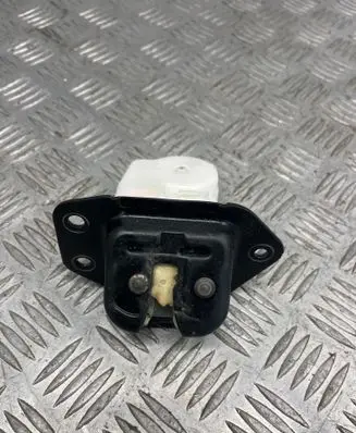 Nissan Juke I F15 Tailgate/trunk/boot lock/catch/latch 