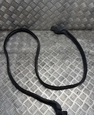 Mercedes-Benz E A207 Trunk rubber seal (body) A2077500398