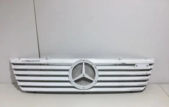 Mercedes-Benz Sprinter W901 W902 W903 W904 Front grill 9018880223