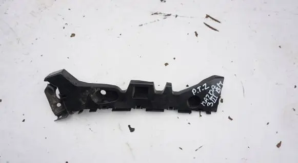 Mazda 3 III Rear bumper mounting bracket LIZG