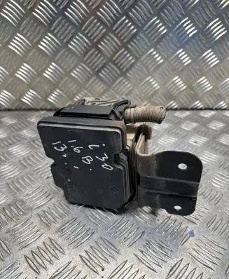Hyundai i30 ABS Pump A658930600 9CZ1110