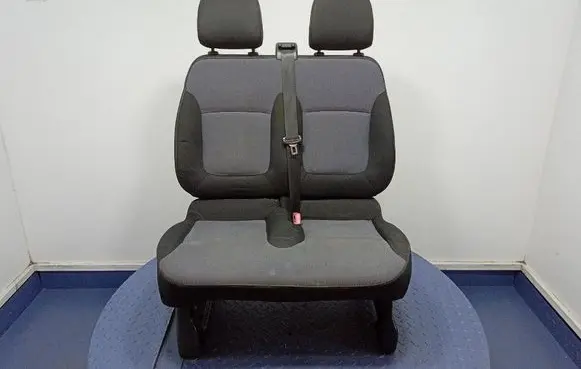 Opel Vivaro Front passenger seat 