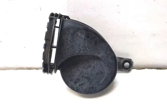 Lexus RX 450H Horn signal 8651048190