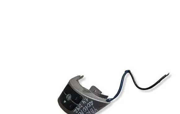 Toyota Yaris Steering wheel buttons/switches