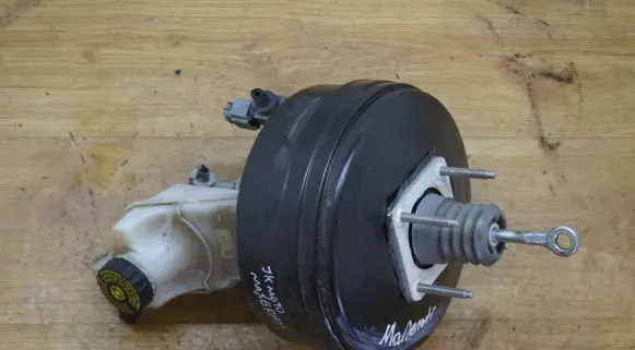 Maserati Quattroporte Brake booster 670006653 0204788672