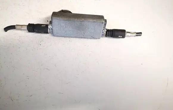 Antenna control unit