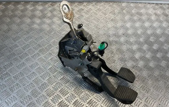 Peugeot 308 SW Pedal assembly 50262225D