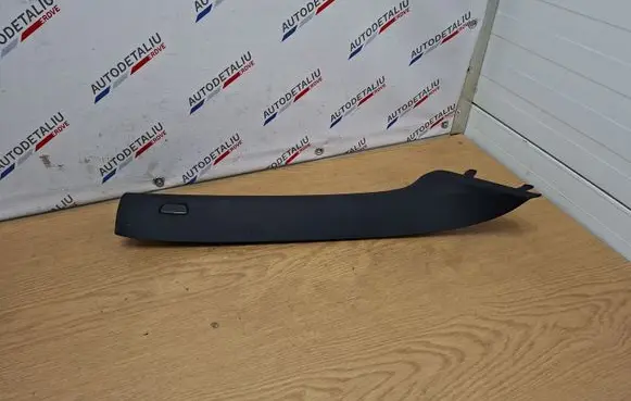 BMW X1 F48 F49 (A) pillar trim 8065160