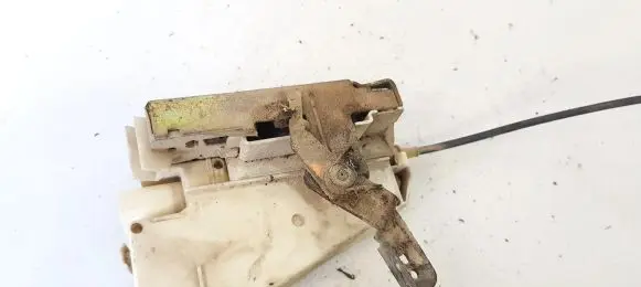 Ford Escort Rear door lock 93bg220a20ba 40382512v