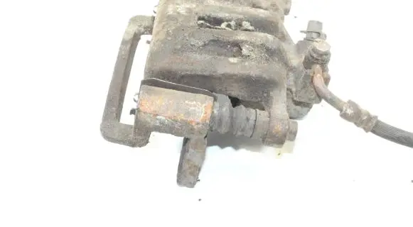 Chevrolet Captiva Rear brake caliper