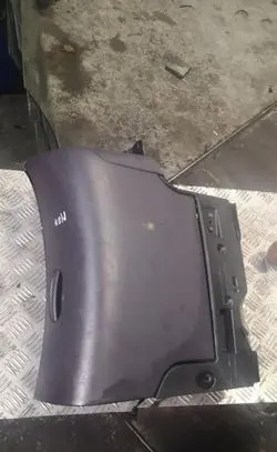 Mercedes-Benz A W168 Glove box