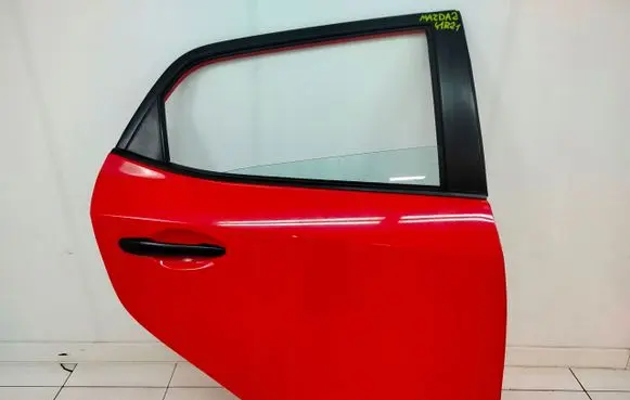 Mazda 2 Rear door 
