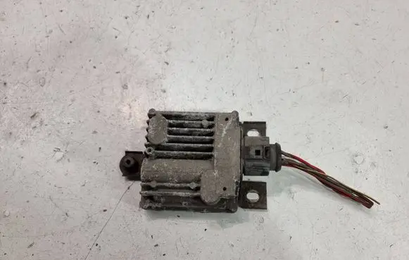 Volkswagen Touareg II Fuel injection pump control unit/module 7P0906093 A2C53355730 03132444