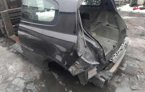 Renault Clio V Rear quarter panel 