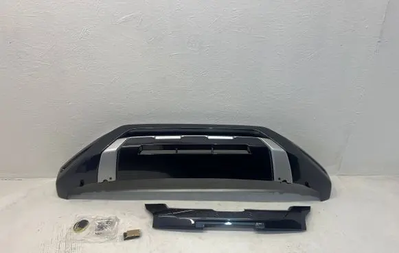 Mitsubishi L200 Front bumper lip 9106A003 KBA31669