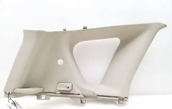Nissan Note (E11) (D)pillar trim (top) 769359U000