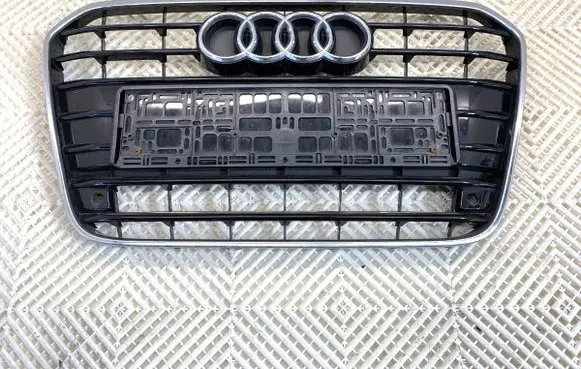 Audi A6 S6 C7 4G Front grill 4G0807087