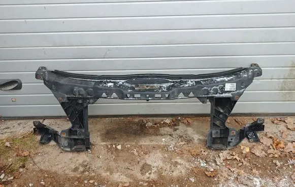 Mercedes-Benz Sprinter W906 Radiator support slam panel