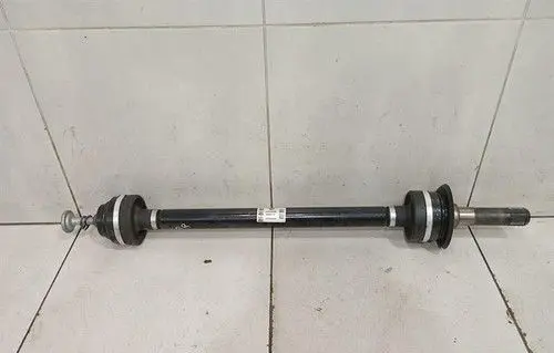 BMW M8 F93 Gran Coupe Rear driveshaft 8089850