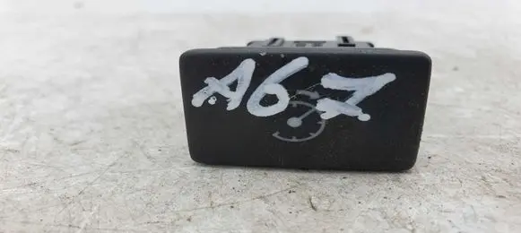 Toyota Avensis T270 Cruise control switch 15C251